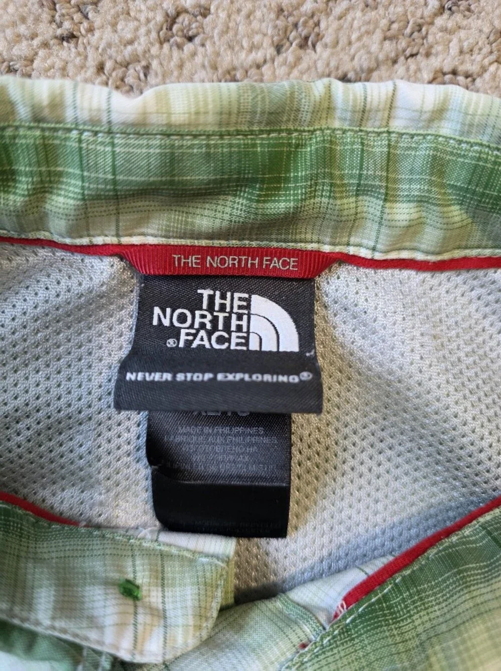 The North Face Green Plaid Short-Sleeve Button-Down Shirt